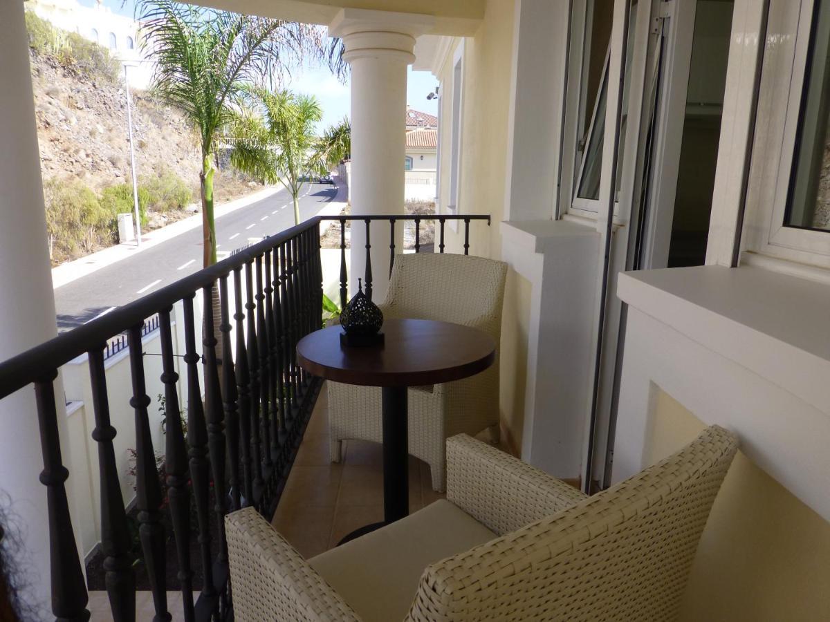 Villa Juliana أذيخي المظهر الخارجي الصورة