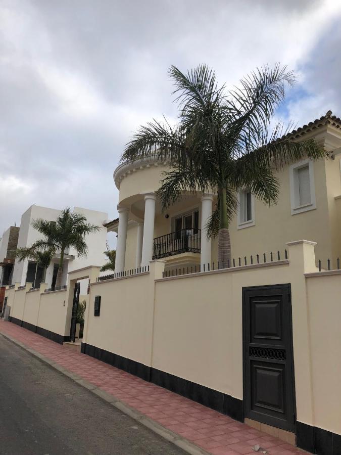 Villa Juliana أذيخي المظهر الخارجي الصورة