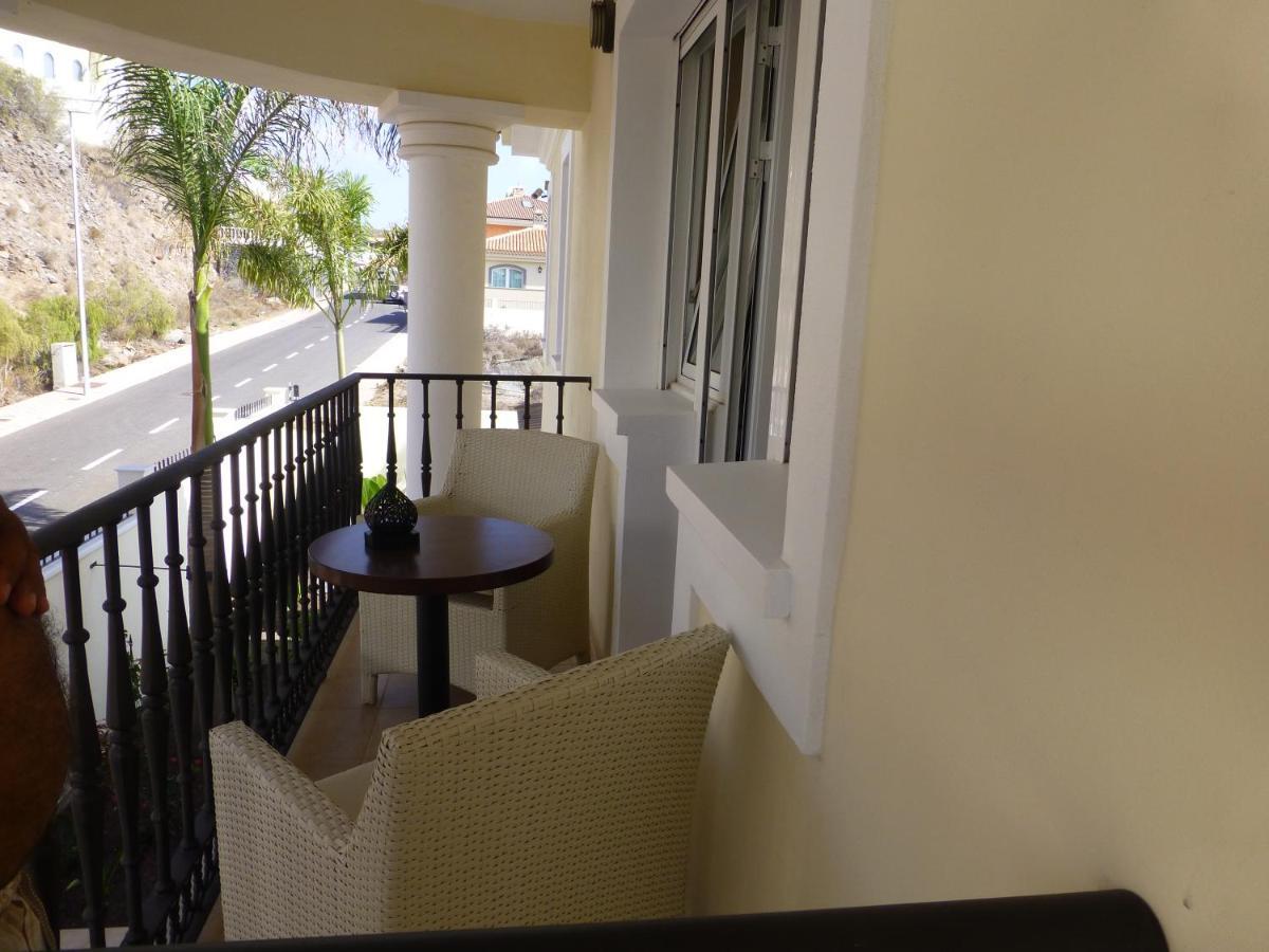 Villa Juliana أذيخي المظهر الخارجي الصورة